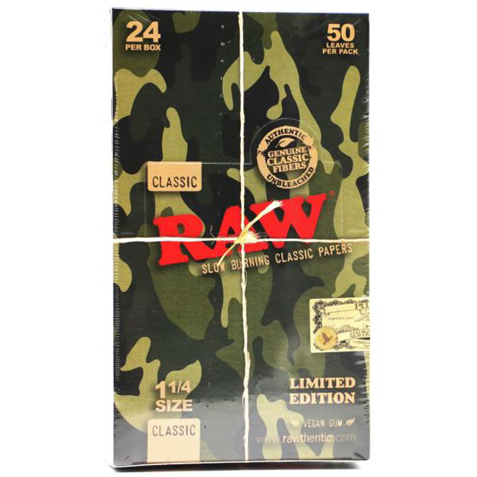 Picture of Raw Camo Rolling Paper 1 1.25 24CT